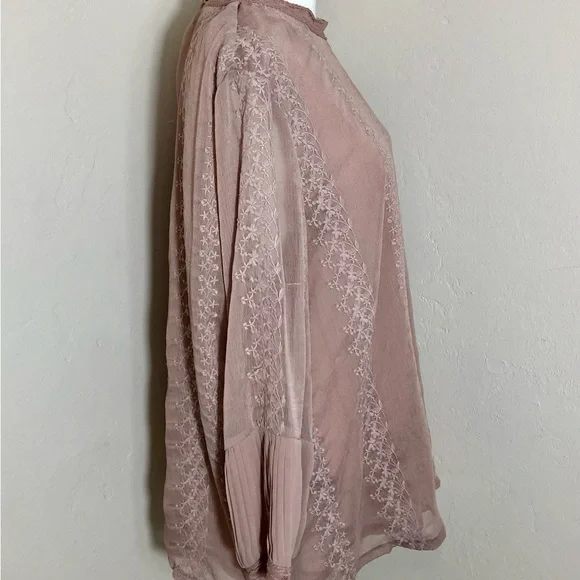A DIP OF DARLING Victorian Blouse Dusty Rose Pink Embroidered 3/4 Sleeve SZ XL - Picture 3 of 14